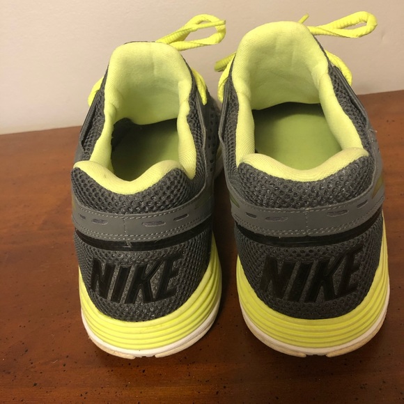 Nike Free Xilla Trainer - Picture 5 of 7